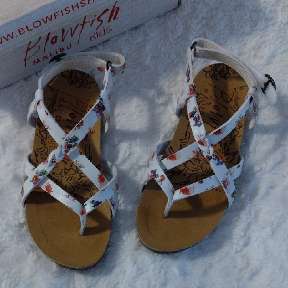 Blowfish White and Red Sandals Casual Comfort